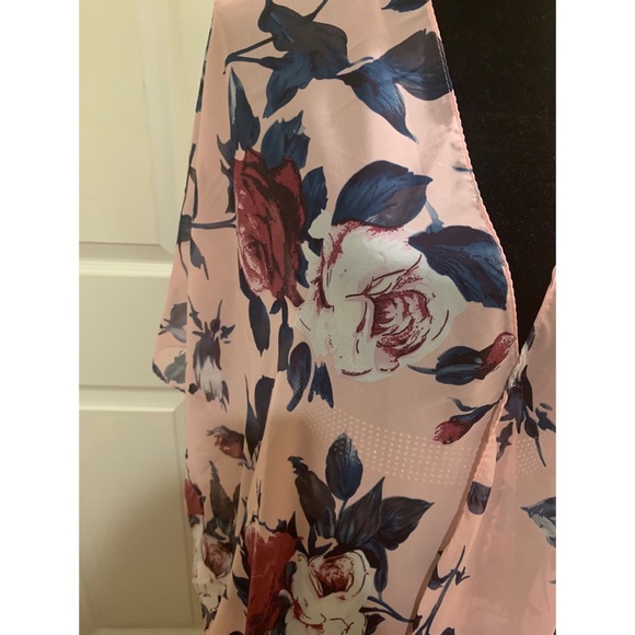 Rose Chiffon Tassel Kimono Cardigan - Picture 2 of 3